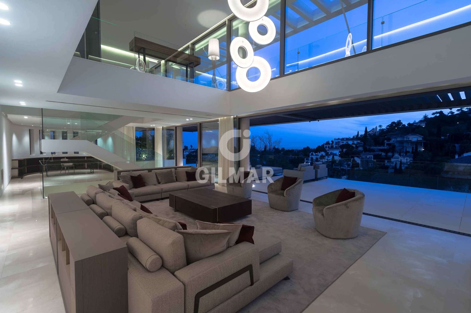 5 quarto Moradia para venda em Benahavis com piscina garagem - 4 950 000 € (Ref: 9747393)