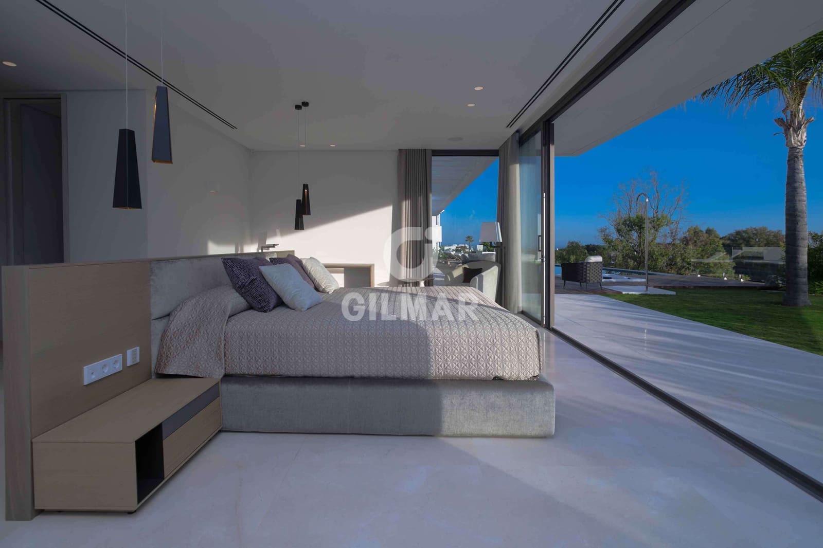 5 quarto Moradia para venda em Benahavis com piscina garagem - 4 950 000 € (Ref: 9747393)