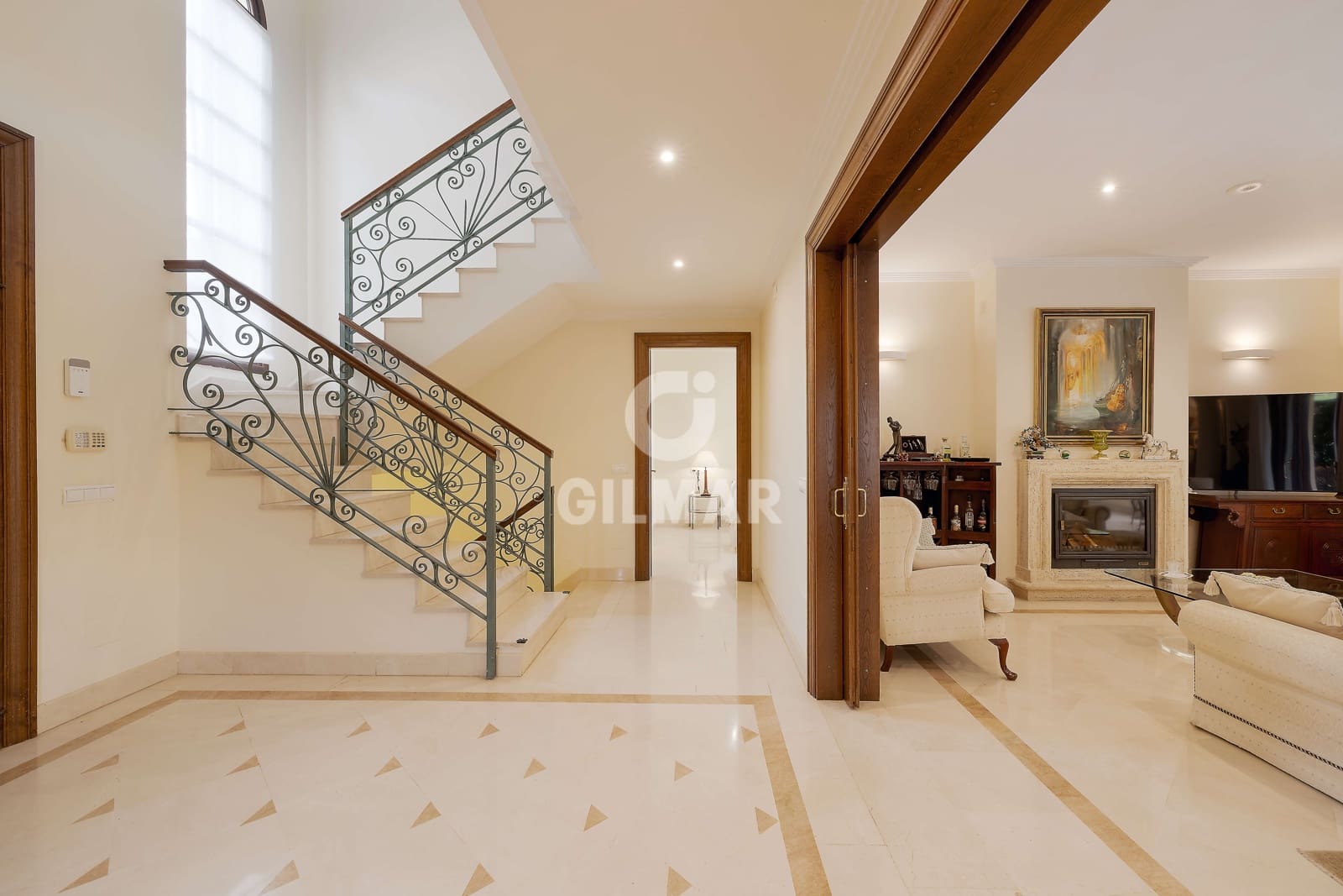 7 soverom Villa til salgs i Benahavis med svømmebasseng garasje - € 2 100 000 (Ref: 9747398)