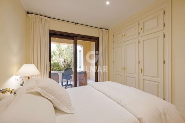 7 soveværelse Villa til salg i Los Arqueros - Puerto del Almendro, Benahavís med swimmingpool garage - € 2.100.000 (Ref: 9747398)