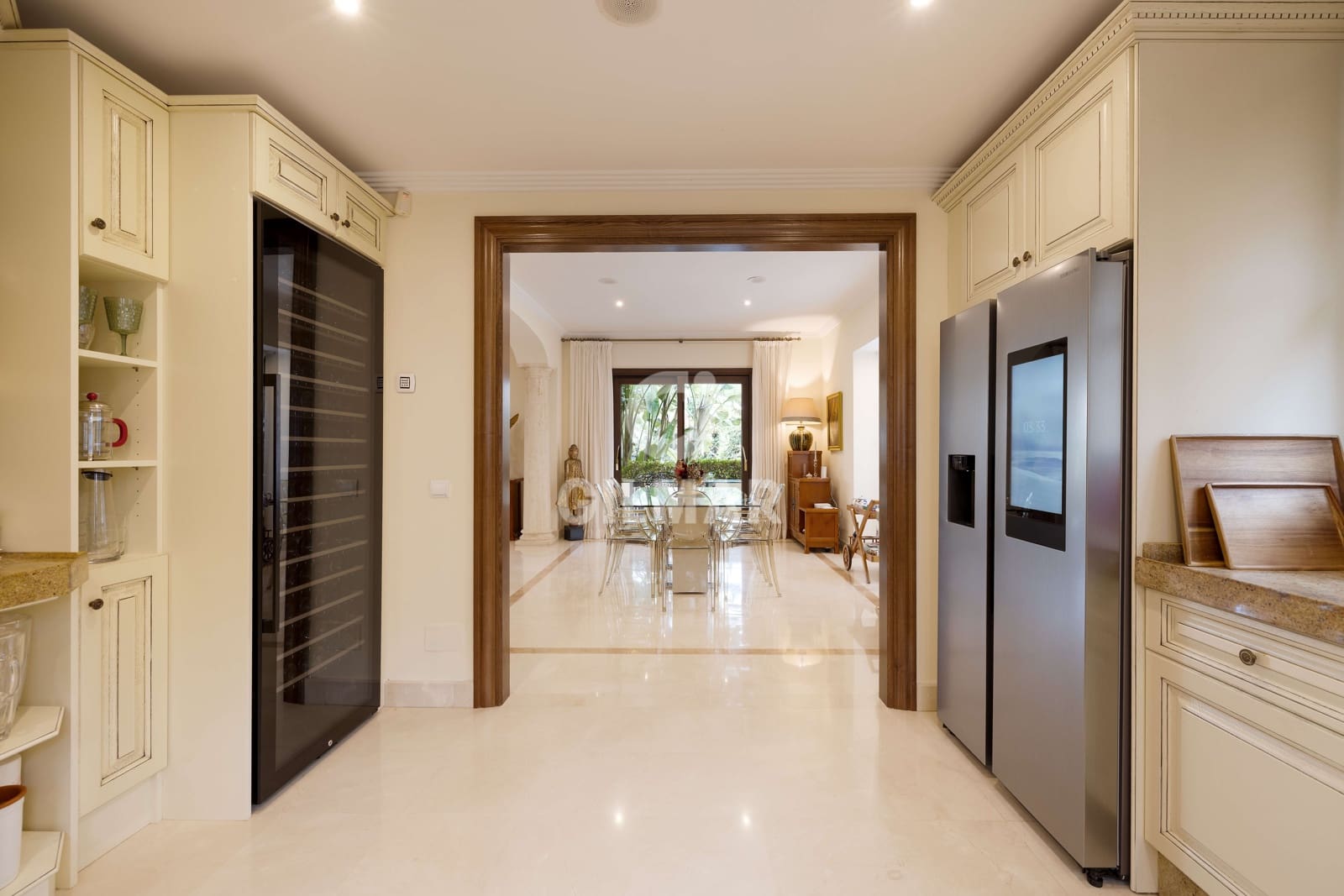 7 soverom Villa til salgs i Benahavis med svømmebasseng garasje - € 2 100 000 (Ref: 9747398)