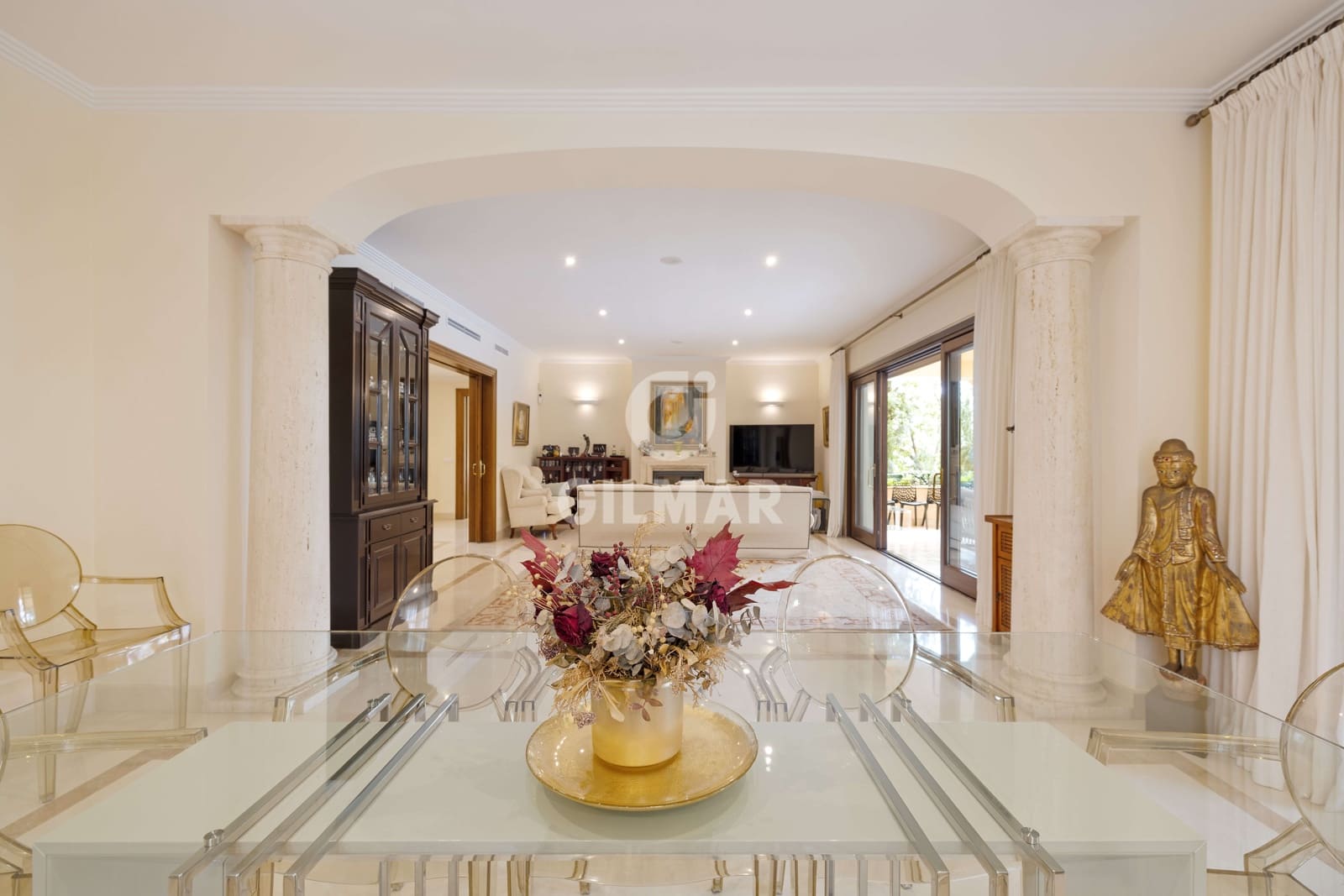 7 soverom Villa til salgs i Benahavis med svømmebasseng garasje - € 2 100 000 (Ref: 9747398)