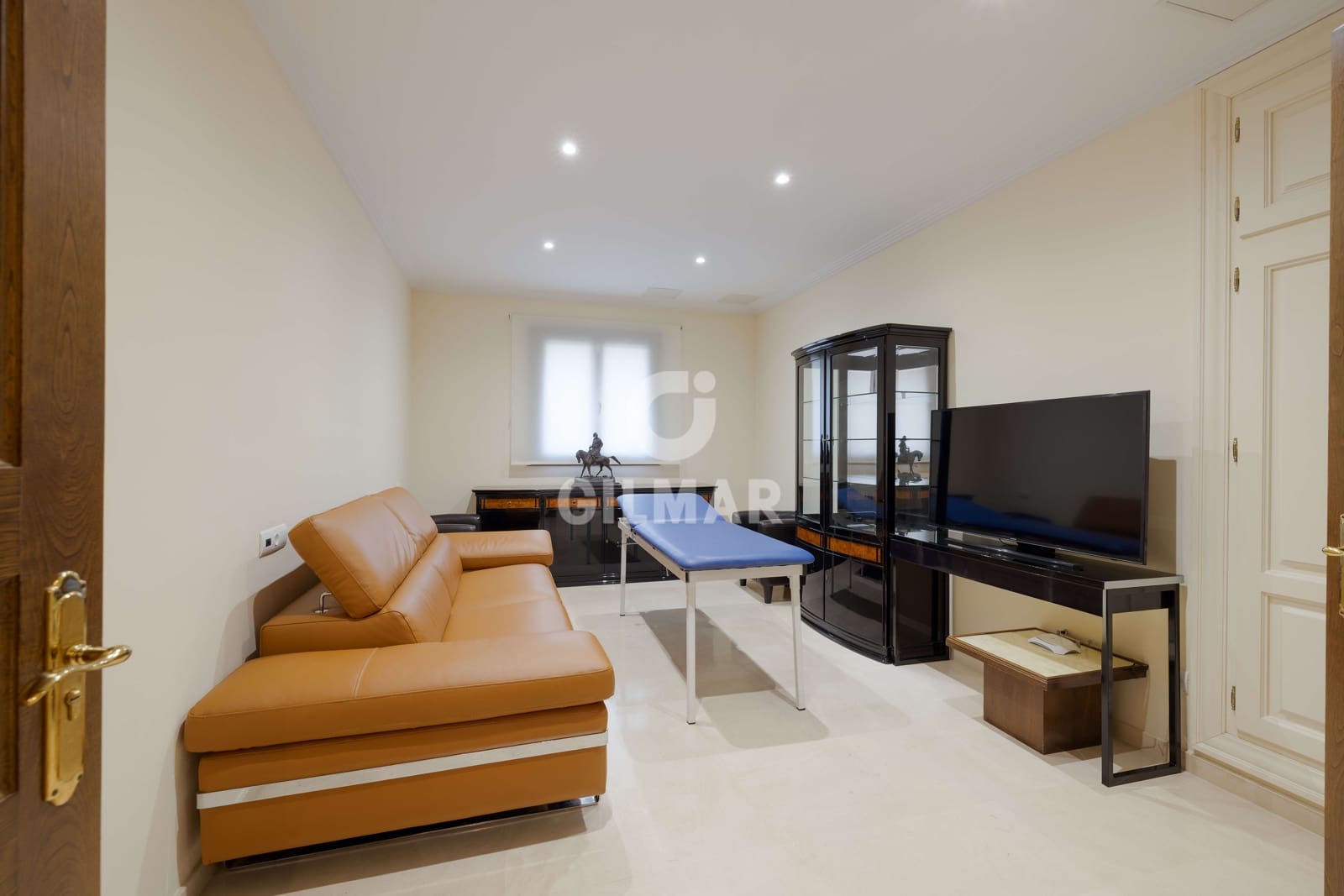 7 soverom Villa til salgs i Benahavis med svømmebasseng garasje - € 2 100 000 (Ref: 9747398)