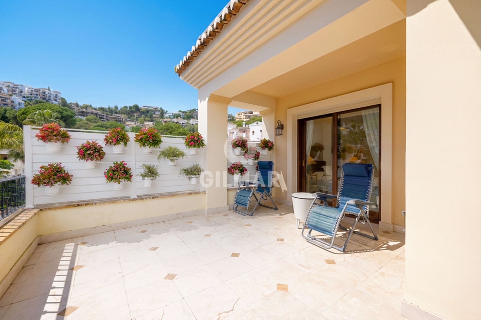 7 soverom Villa til salgs i Benahavis med svømmebasseng garasje - € 2 100 000 (Ref: 9747398)