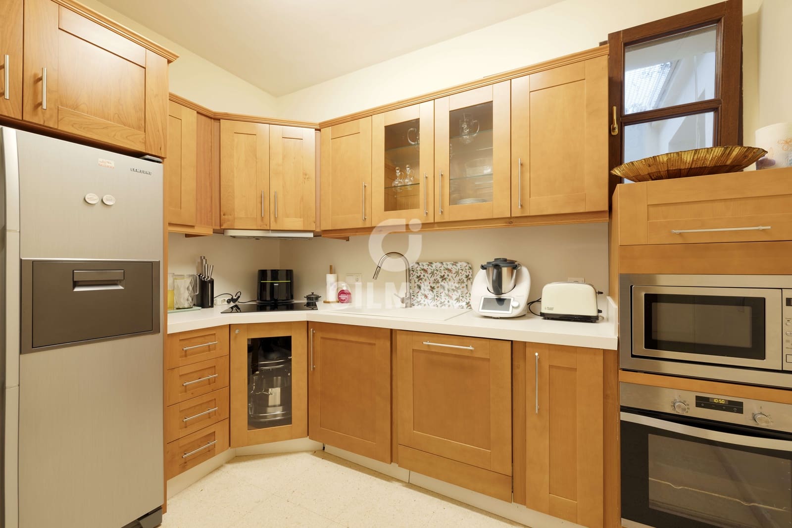 7 soverom Villa til salgs i Benahavis med svømmebasseng garasje - € 2 100 000 (Ref: 9747398)