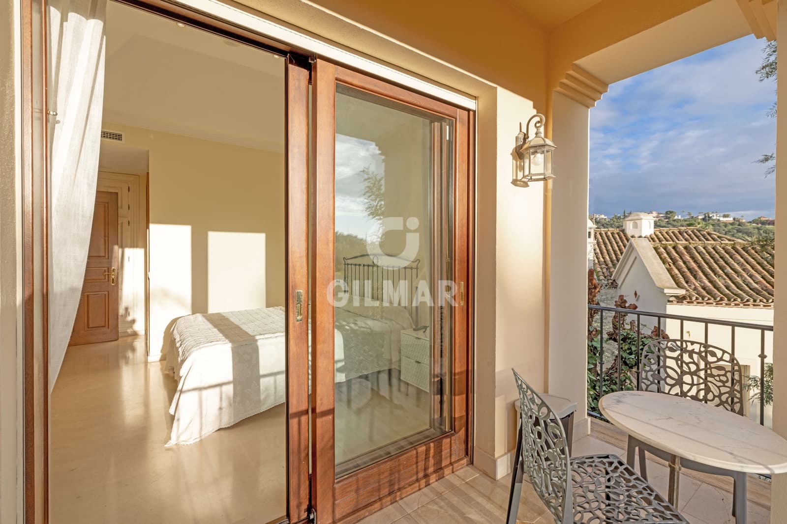 7 soverom Villa til salgs i Benahavis med svømmebasseng garasje - € 2 100 000 (Ref: 9747398)