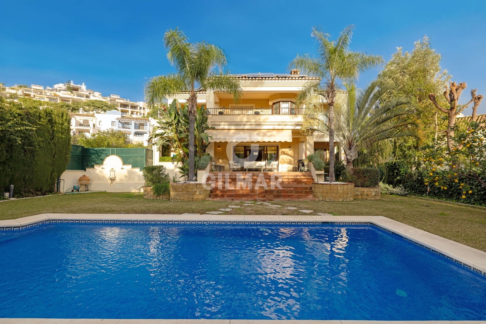 7 soverom Villa til salgs i Benahavis med svømmebasseng garasje - € 2 100 000 (Ref: 9747398)