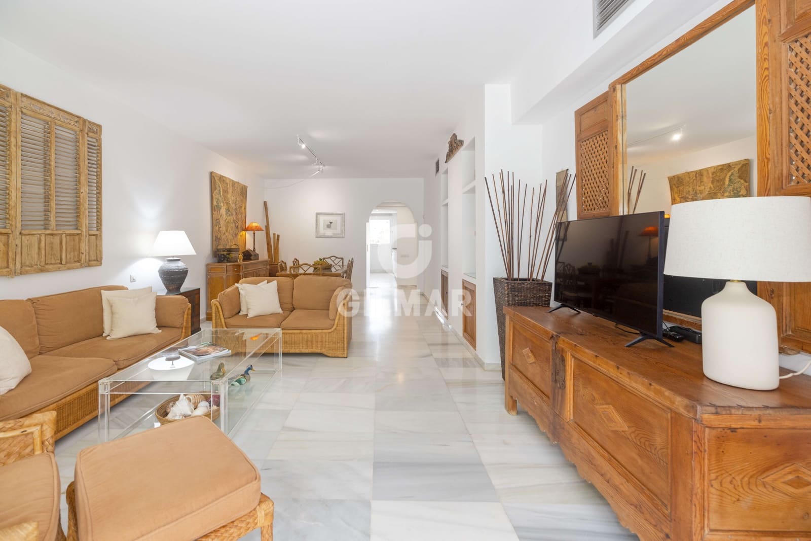 3 Zimmer Wohnung zu verkaufen in Puerto Banus mit Pool Garage - 1.385.000 € (Ref: 9747402)