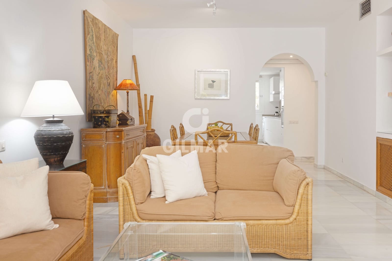 3 Zimmer Wohnung zu verkaufen in Puerto Banus mit Pool Garage - 1.385.000 € (Ref: 9747402)