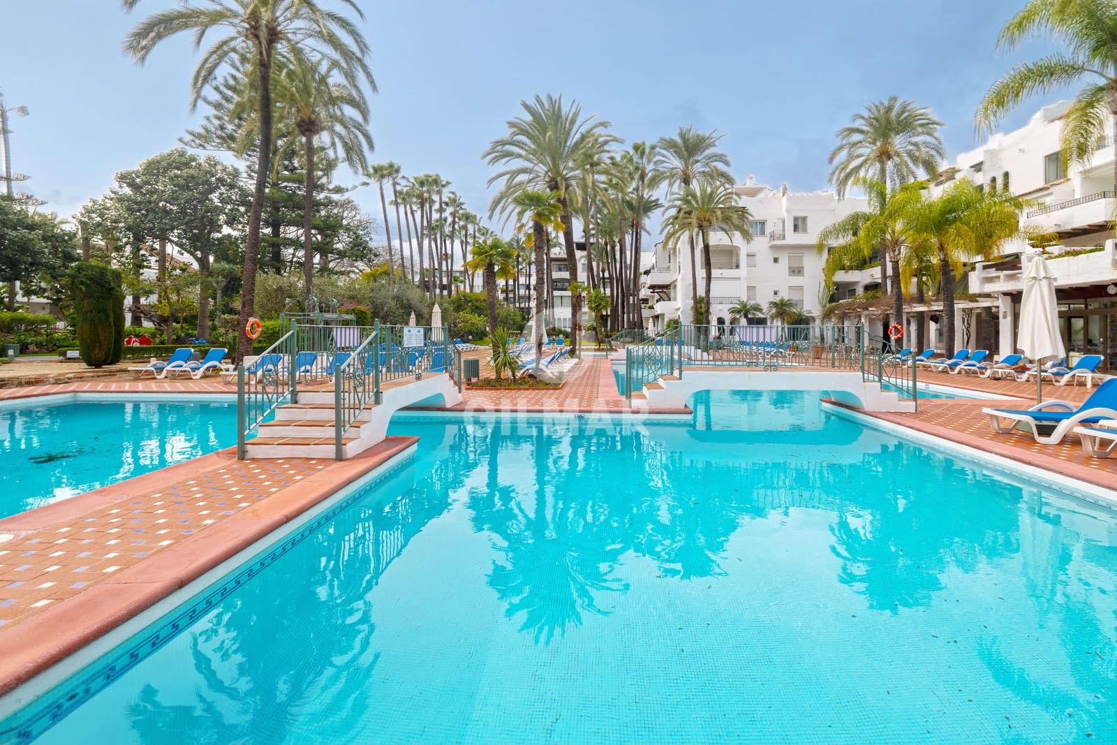 3 Zimmer Wohnung zu verkaufen in Puerto Banus mit Pool Garage - 1.385.000 € (Ref: 9747402)