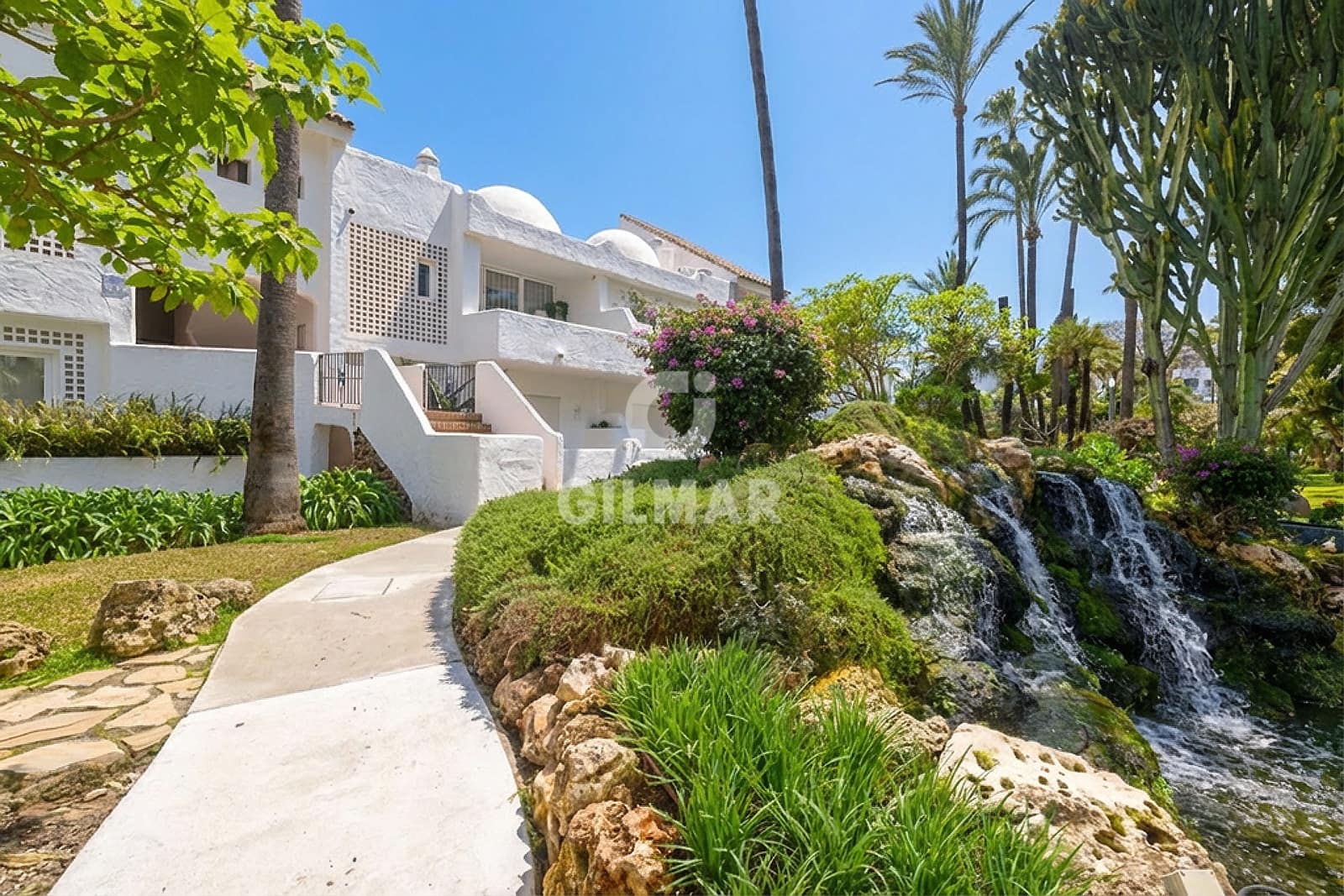 3 Zimmer Wohnung zu verkaufen in Puerto Banus mit Pool Garage - 1.385.000 € (Ref: 9747402)