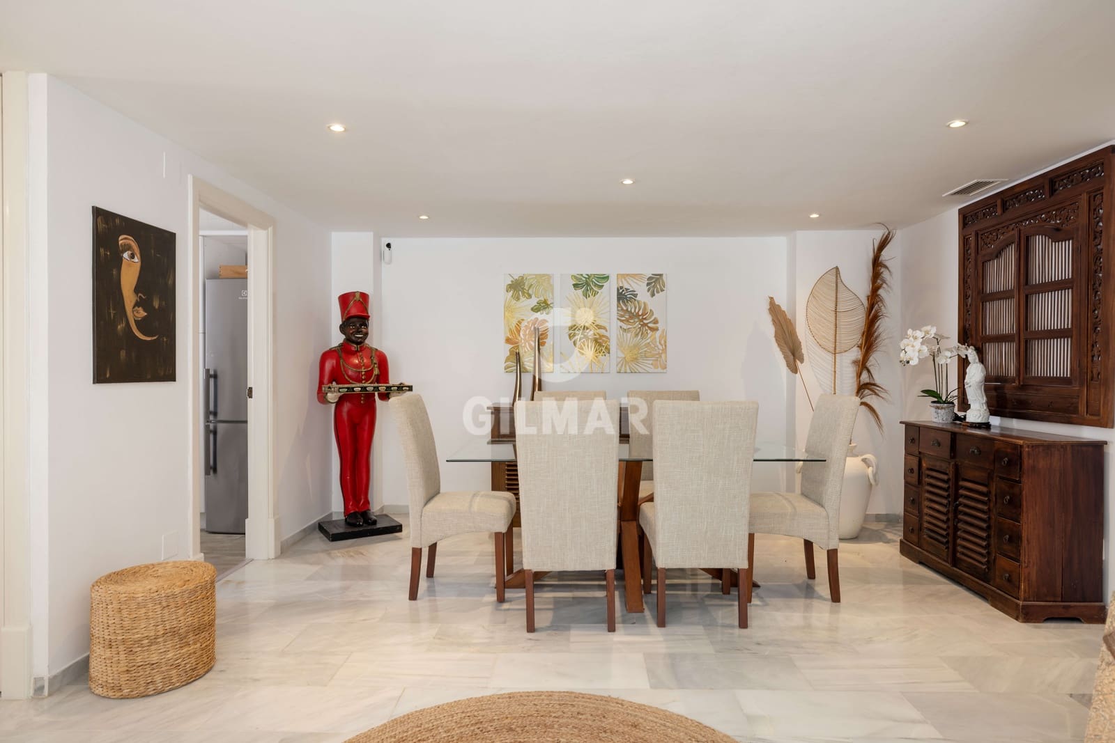 3 Zimmer Wohnung zu verkaufen in Nueva Andalucia mit Pool - 770.000 € (Ref: 9747403)