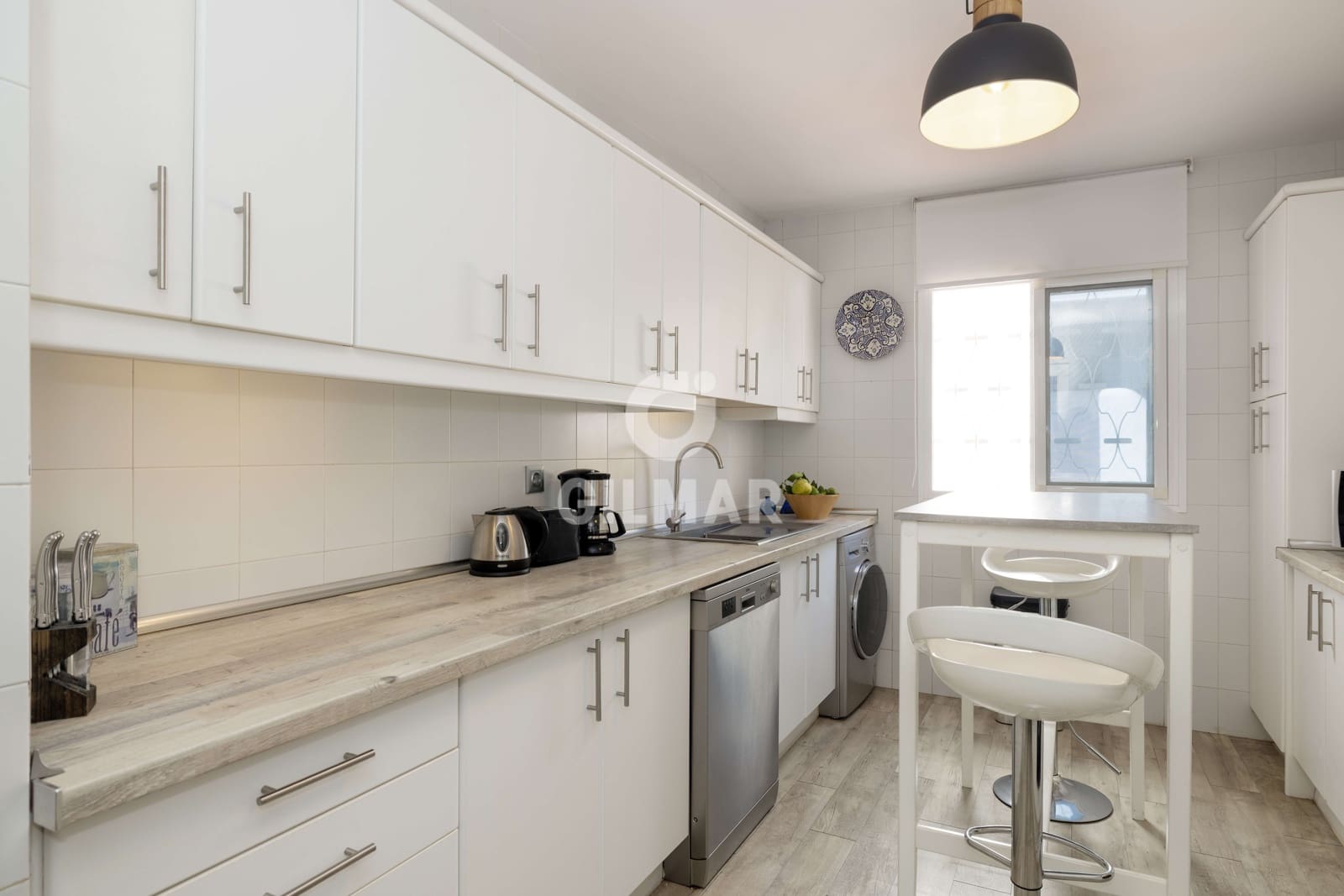 3 Zimmer Wohnung zu verkaufen in Nueva Andalucia mit Pool - 770.000 € (Ref: 9747403)