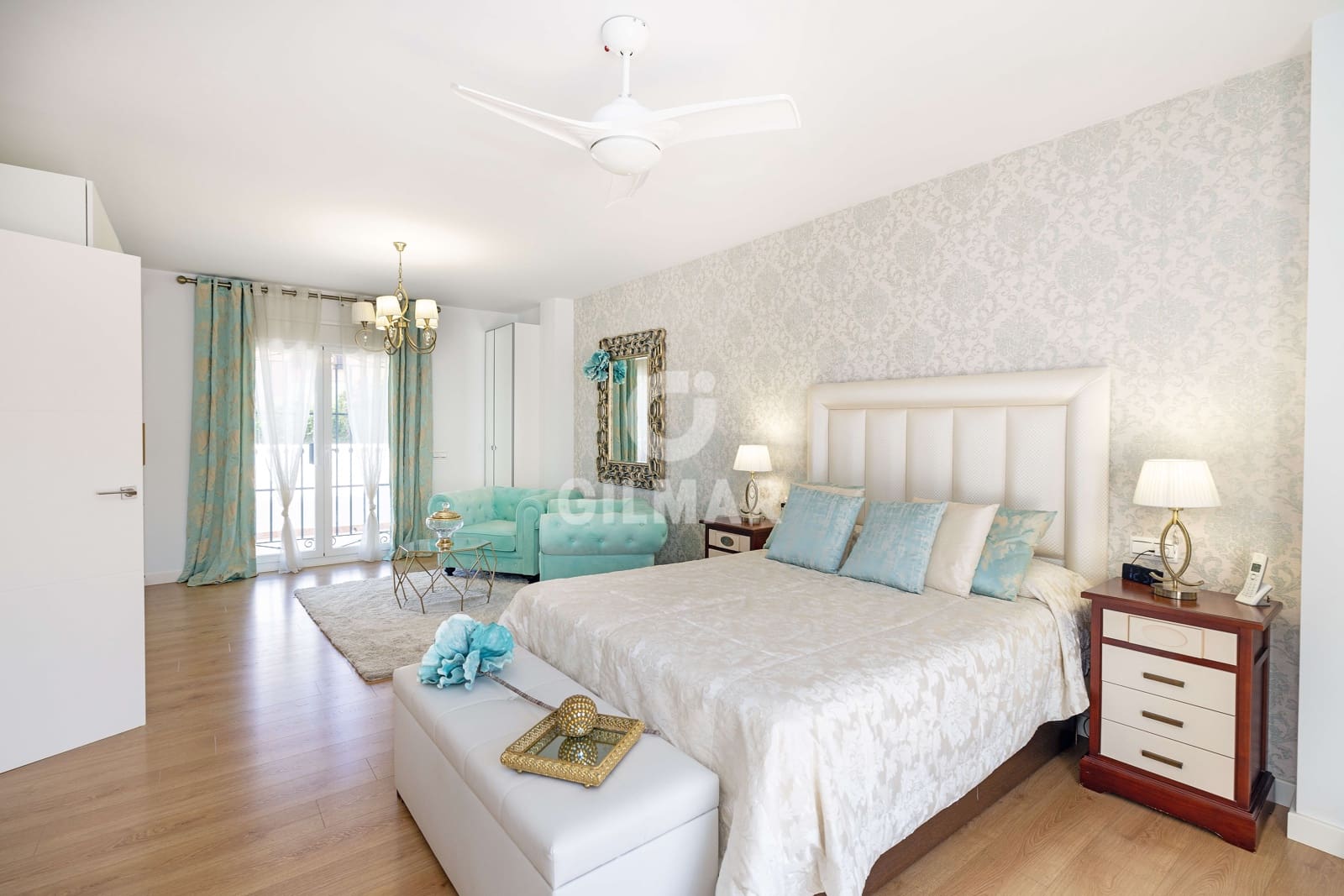 6 soveværelse Villa til salg i San Pedro de Alcantara med garage - € 885.000 (Ref: 9747405)