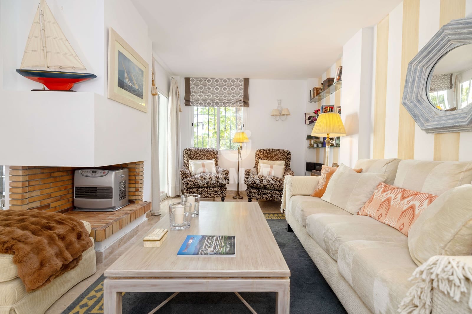 3 Zimmer Doppelhaus zu verkaufen in Nueva Andalucia mit Pool Garage - 749.000 € (Ref: 9747406)