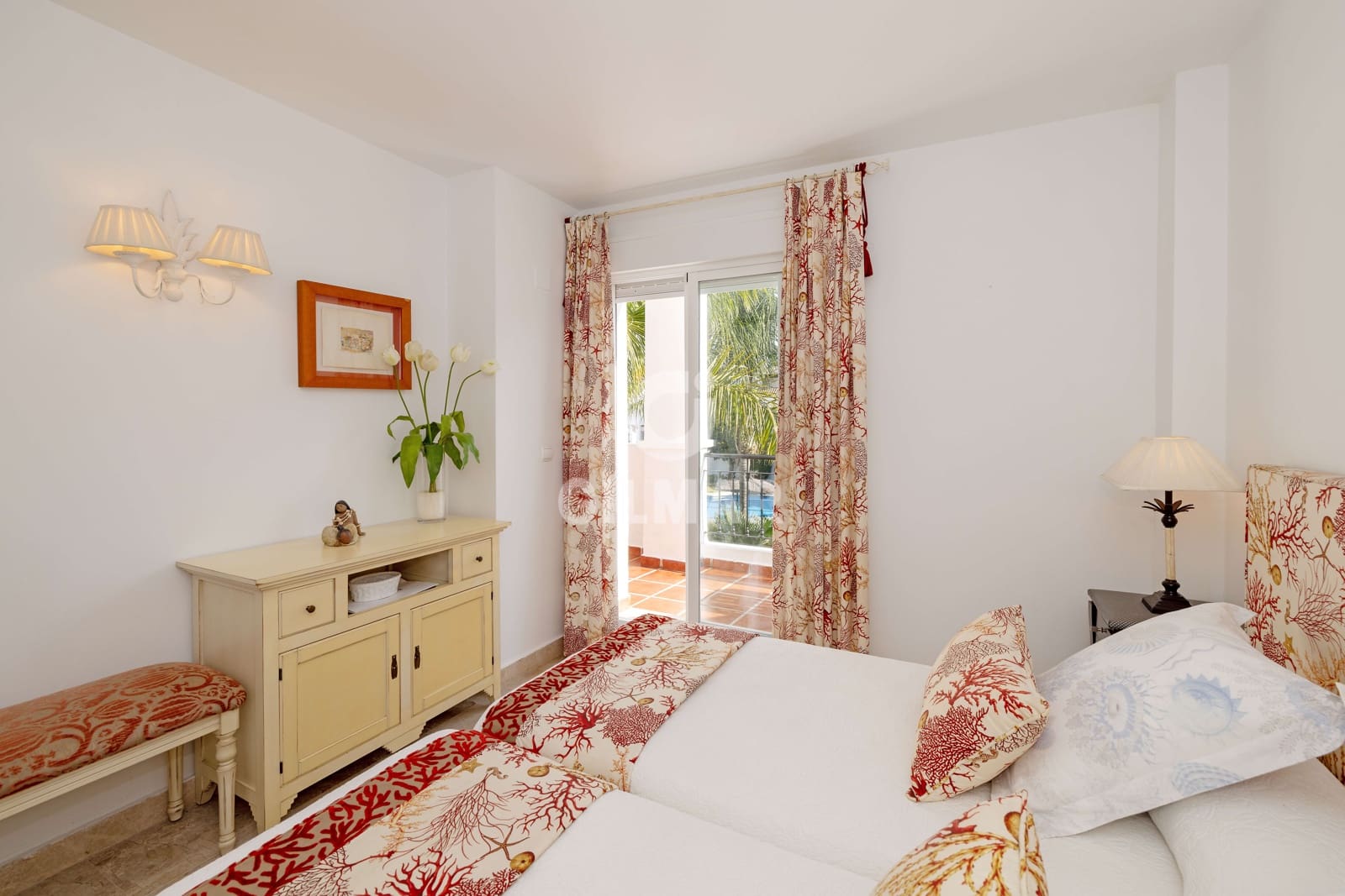 3 Zimmer Doppelhaus zu verkaufen in Nueva Andalucia mit Pool Garage - 749.000 € (Ref: 9747406)