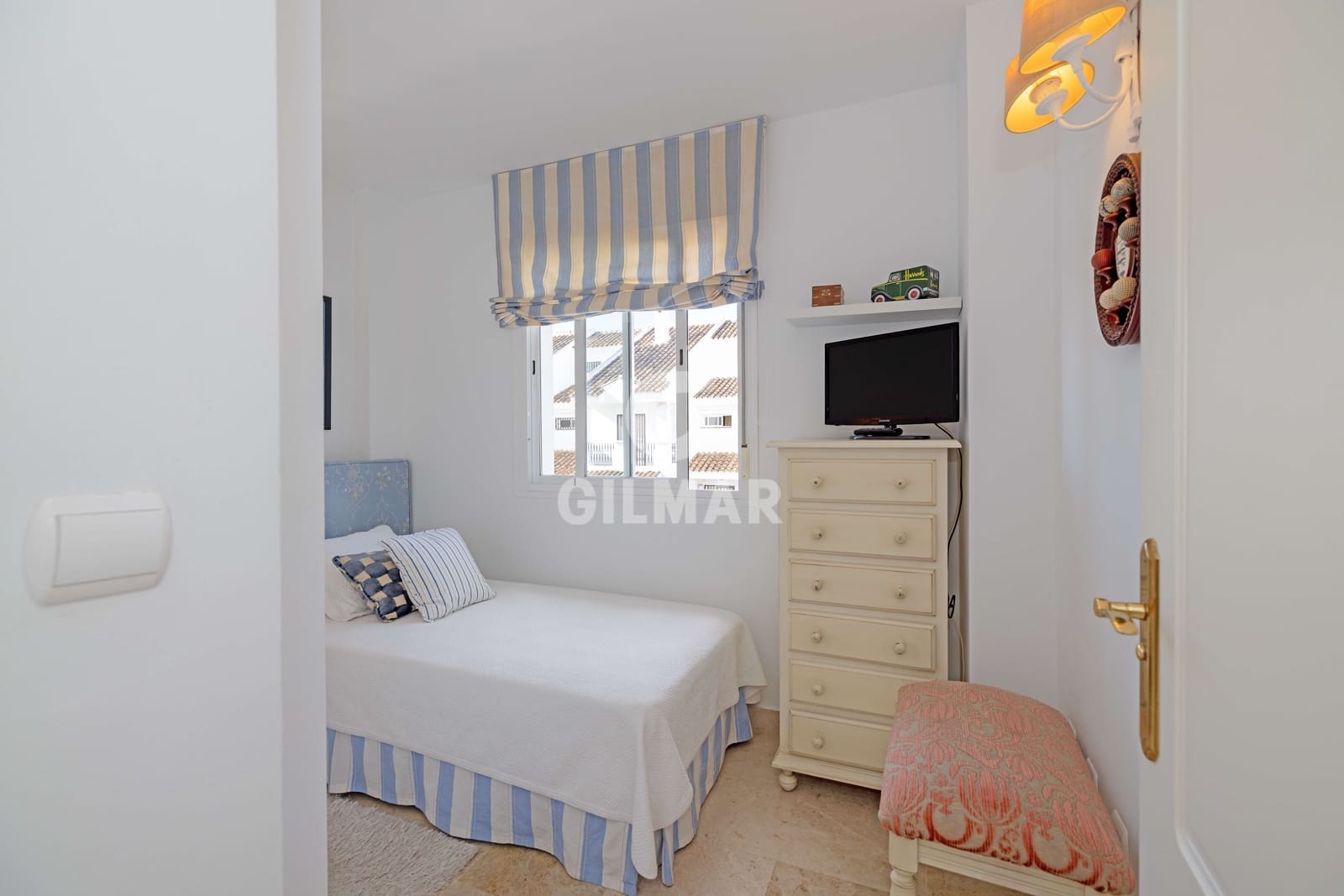 3 Zimmer Doppelhaus zu verkaufen in Nueva Andalucia mit Pool Garage - 749.000 € (Ref: 9747406)