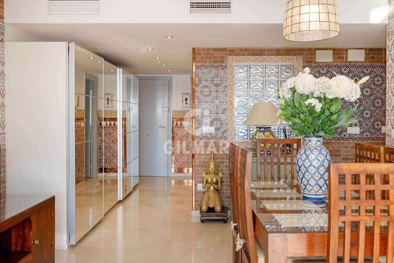 2 soveværelse Lejlighed til salg i San Pedro de Alcantara med swimmingpool garage - € 435.000 (Ref: 9747407)