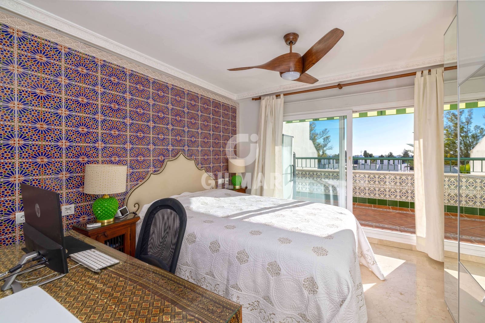 2 soveværelse Lejlighed til salg i San Pedro de Alcantara med swimmingpool garage - € 435.000 (Ref: 9747407)