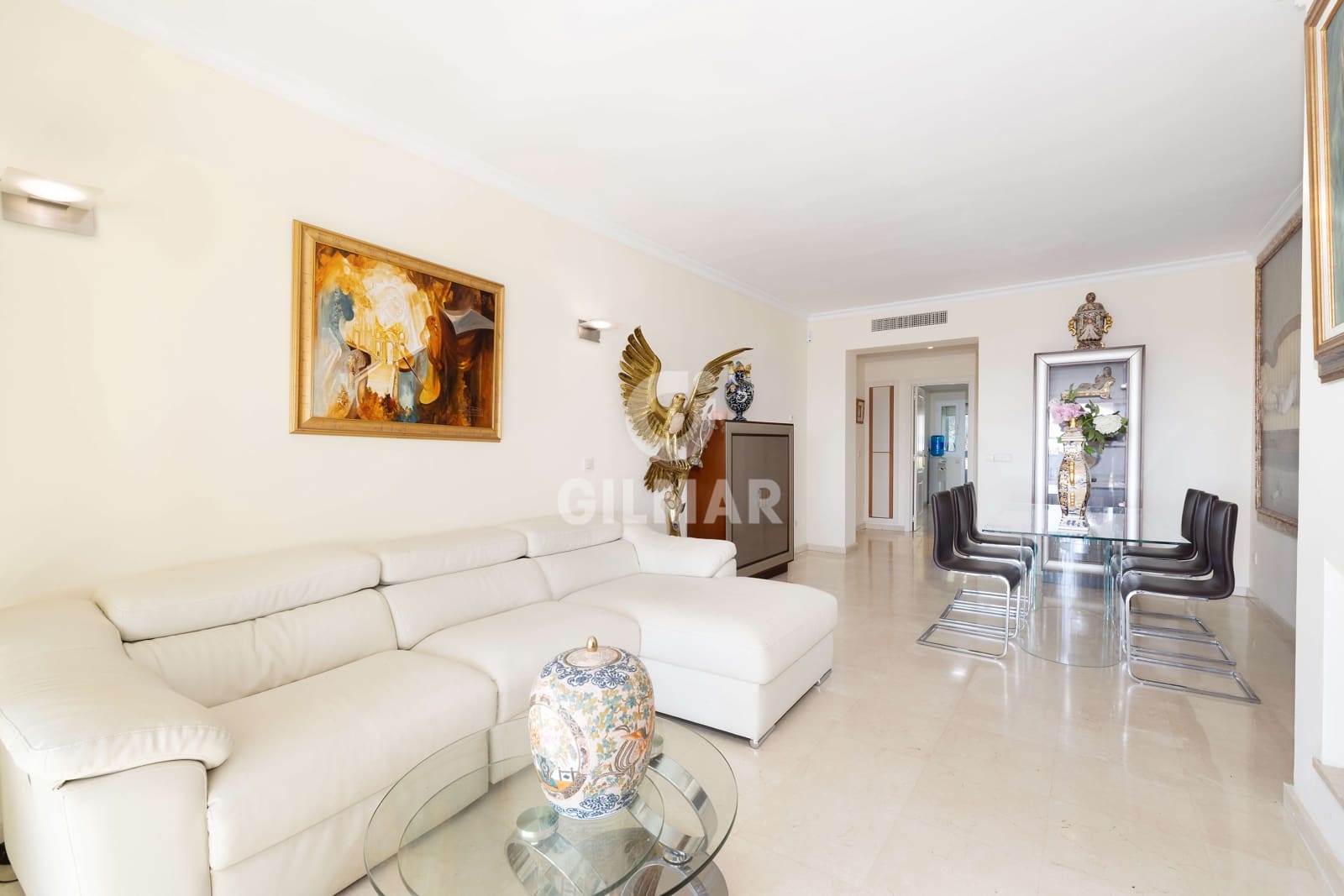 2 bedroom Flat for sale in La Quinta with pool garage - € 480,000 (Ref: 9747408)