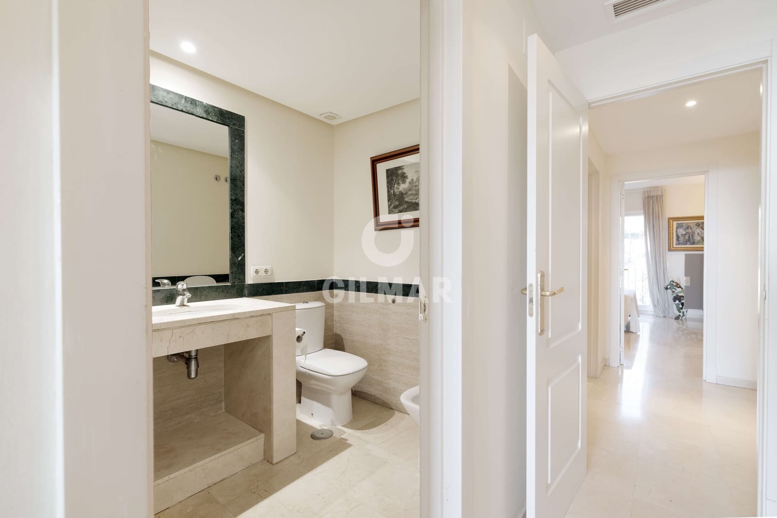 2 bedroom Flat for sale in La Quinta with pool garage - € 480,000 (Ref: 9747408)