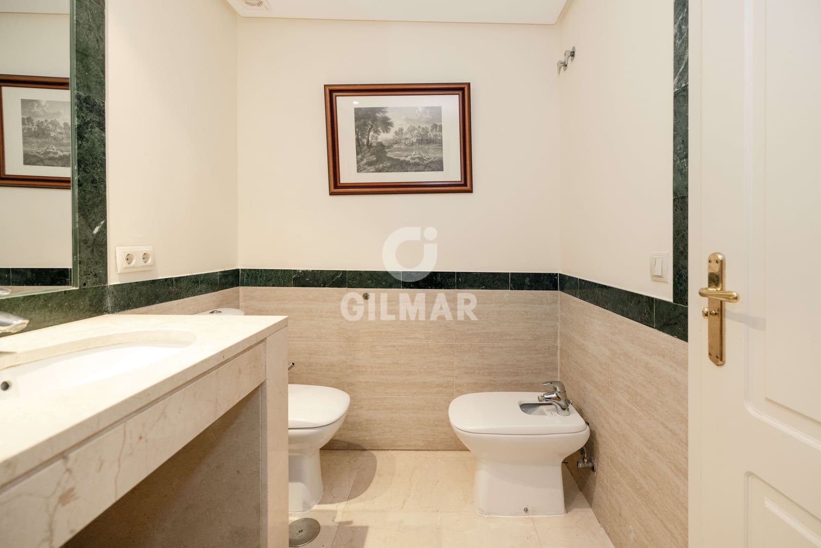 2 bedroom Flat for sale in La Quinta with pool garage - € 480,000 (Ref: 9747408)