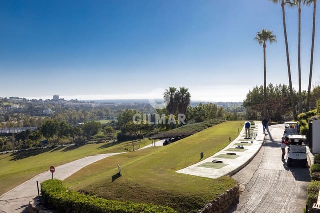 2 soveværelse Lejlighed til salg i La Quinta, Benahavís med swimmingpool garage - € 480.000 (Ref: 9747408)