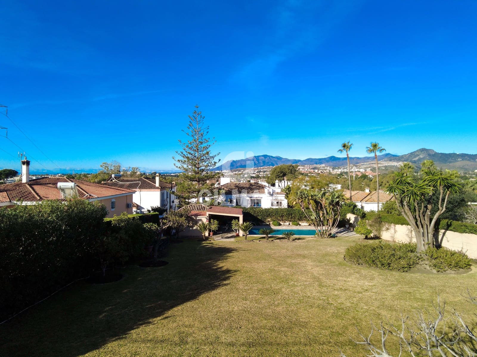 Building Plot for sale in San Pedro de Alcantara - € 1,349,000 (Ref: 9747409)