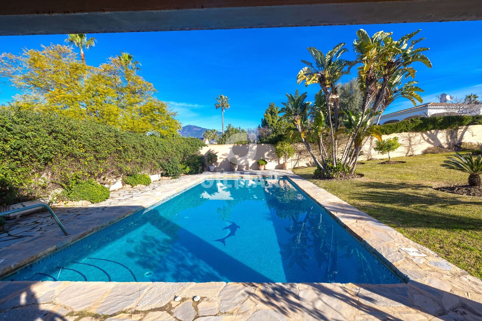 Building Plot for sale in San Pedro de Alcantara - € 1,349,000 (Ref: 9747409)