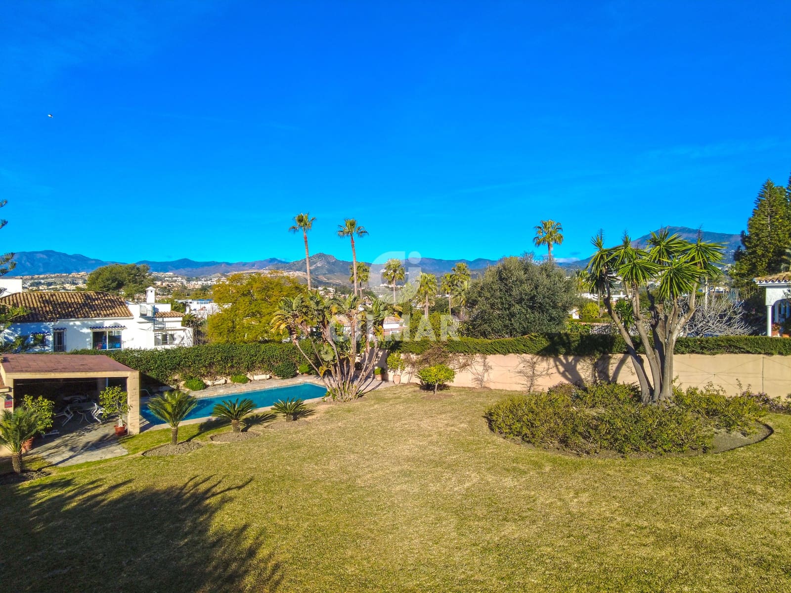 Building Plot for sale in San Pedro de Alcantara - € 1,349,000 (Ref: 9747409)