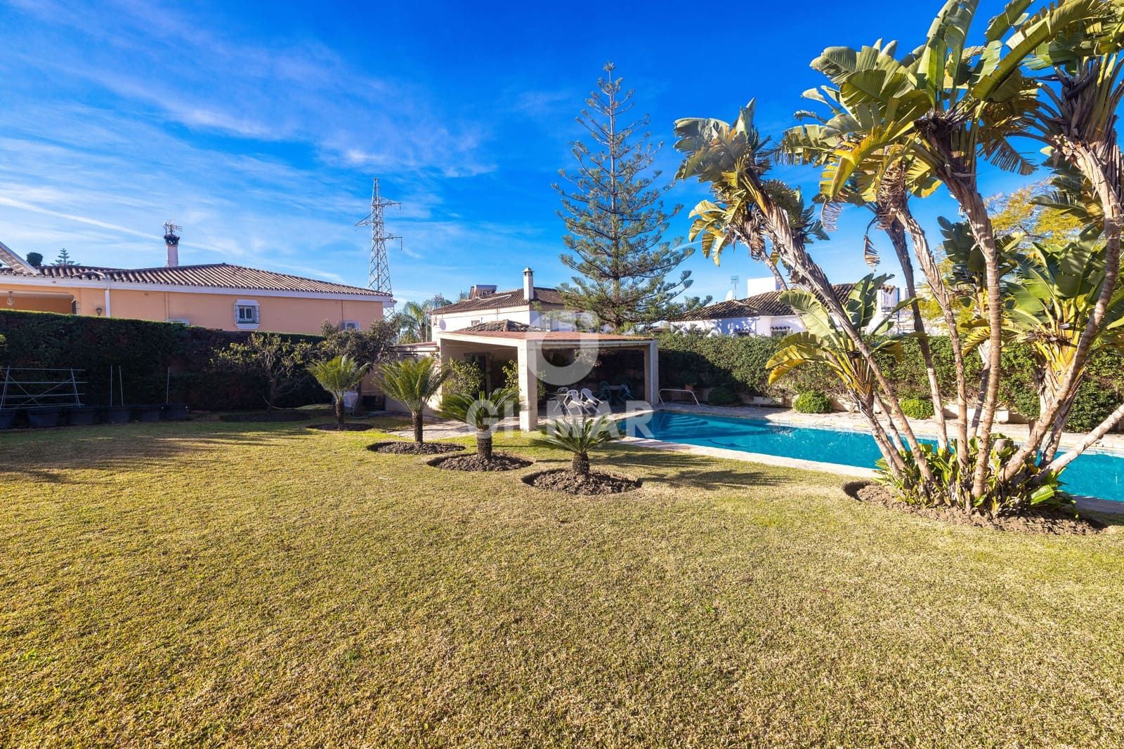 Building Plot for sale in San Pedro de Alcantara - € 1,349,000 (Ref: 9747409)