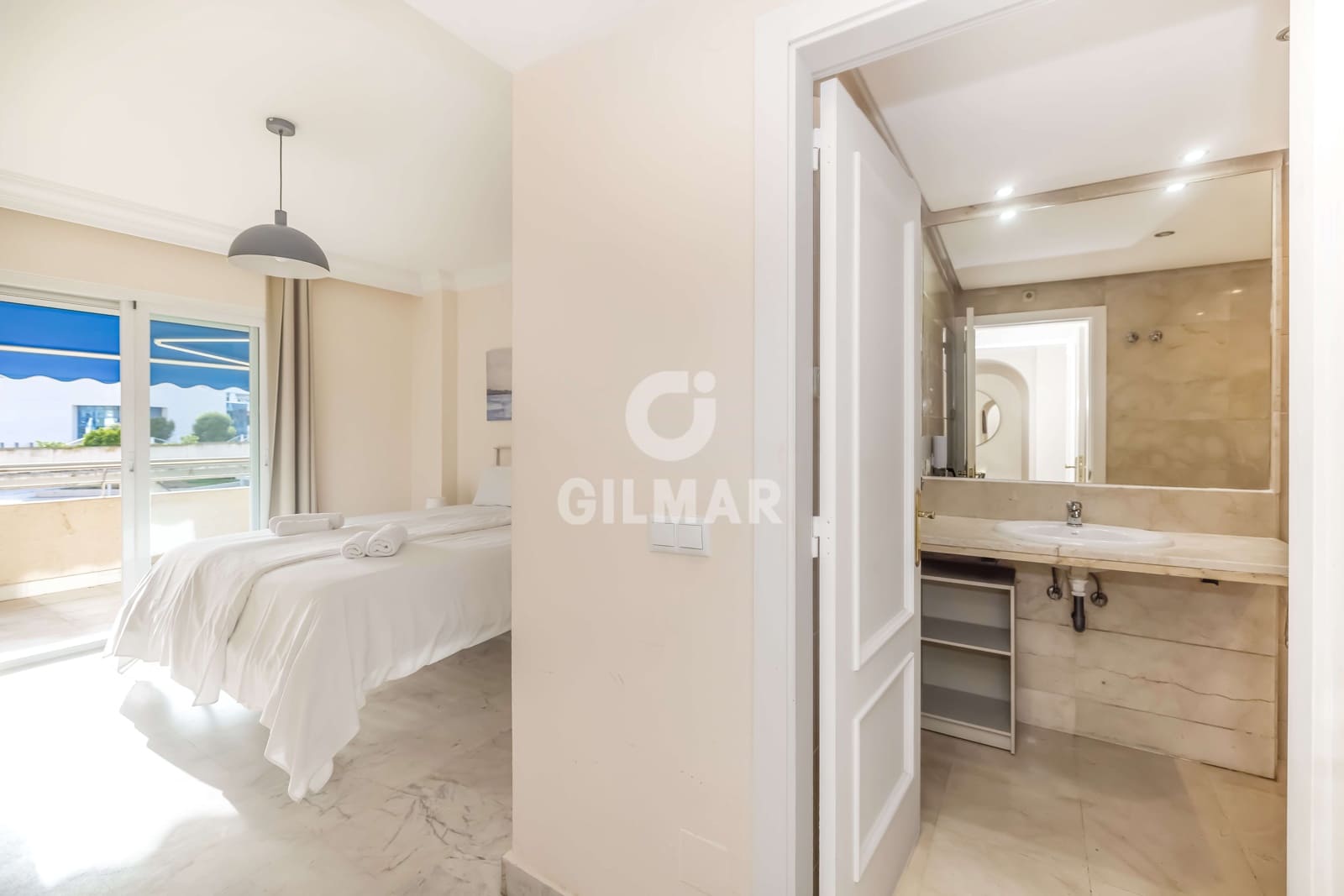 2 Zimmer Wohnung zu verkaufen in Puerto Banus mit Pool Garage - 575.000 € (Ref: 9747411)