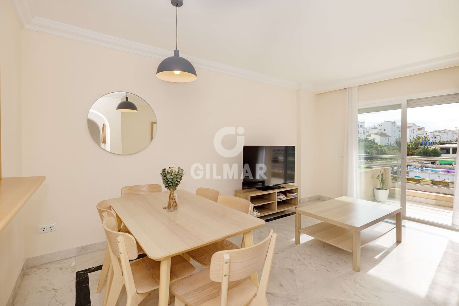 2 Zimmer Wohnung zu verkaufen in Puerto Banus mit Pool Garage - 595.000 € (Ref: 9747413)