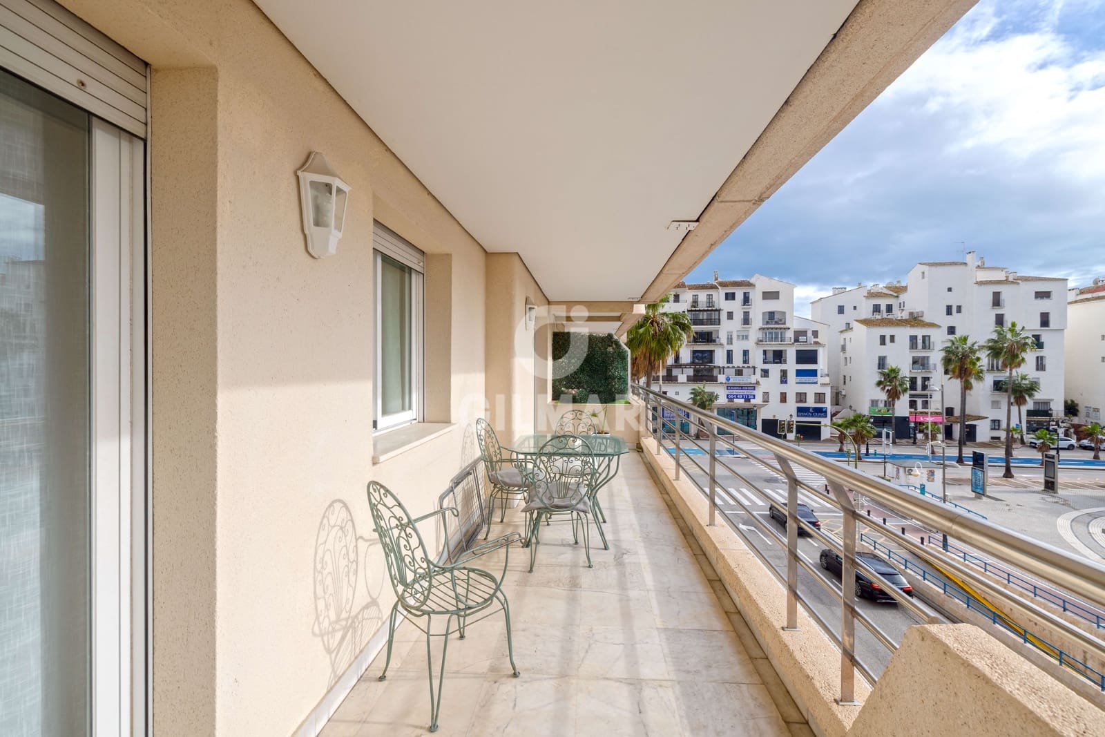 2 Zimmer Wohnung zu verkaufen in Puerto Banus mit Pool Garage - 595.000 € (Ref: 9747413)