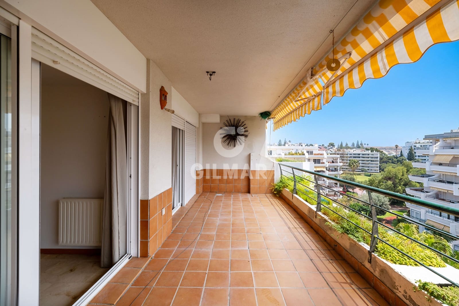 3 soveværelse Penthouse til salg i Guadalmina med swimmingpool garage - € 595.000 (Ref: 9747414)