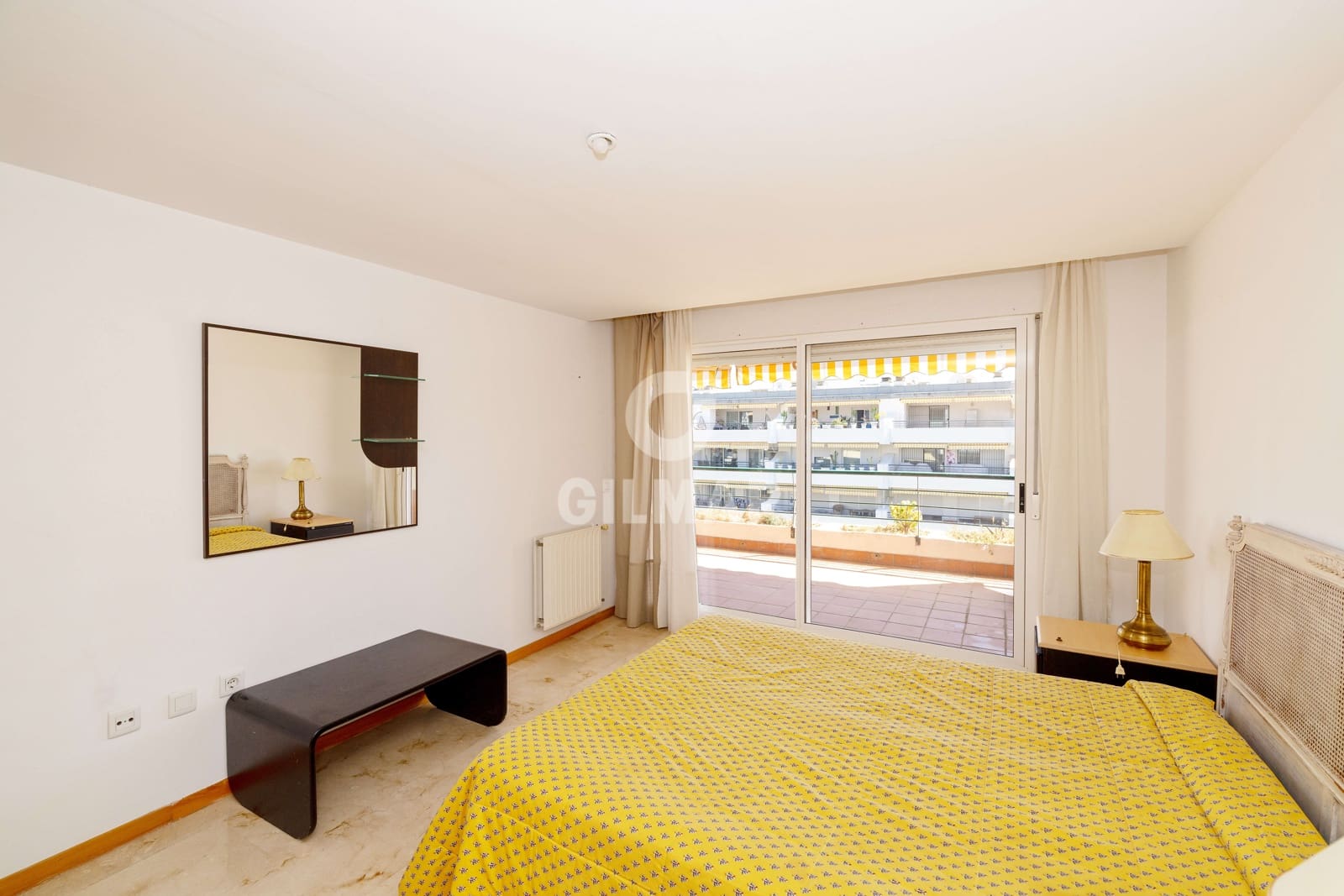 3 bedroom Penthouse for sale in Guadalmina with pool garage - € 595,000 (Ref: 9747414)