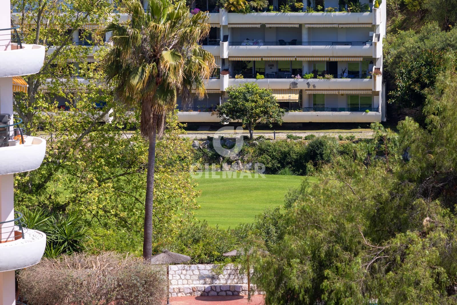 3 bedroom Penthouse for sale in Guadalmina with pool garage - € 595,000 (Ref: 9747414)