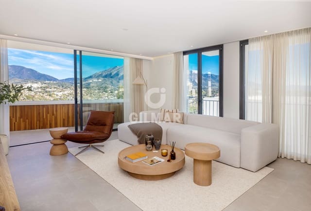 2 soverom Leilighet til salgs i Las Brisas, Marbella med svømmebasseng garasje - € 890 000 (Ref: 9747416)