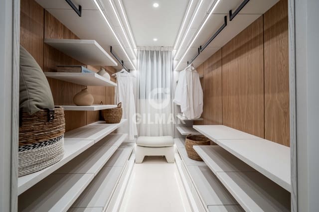 2 soveværelse Lejlighed til salg i Aloha Golf, Marbella med swimmingpool - € 1.150.770 (Ref: 9747417)