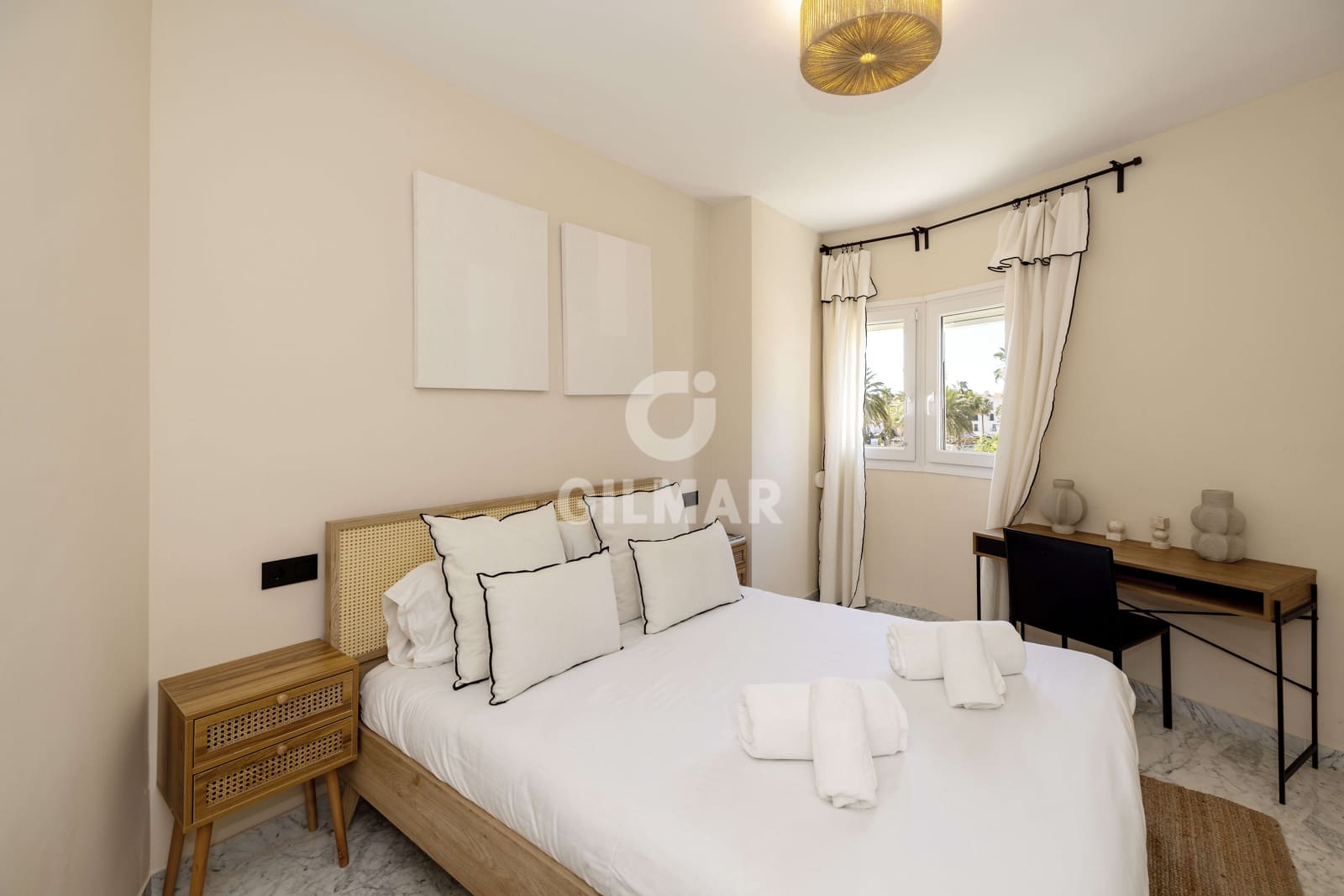 4 Zimmer Wohnung zu verkaufen in Puerto Banus mit Pool Garage - 1.595.000 € (Ref: 9747418)