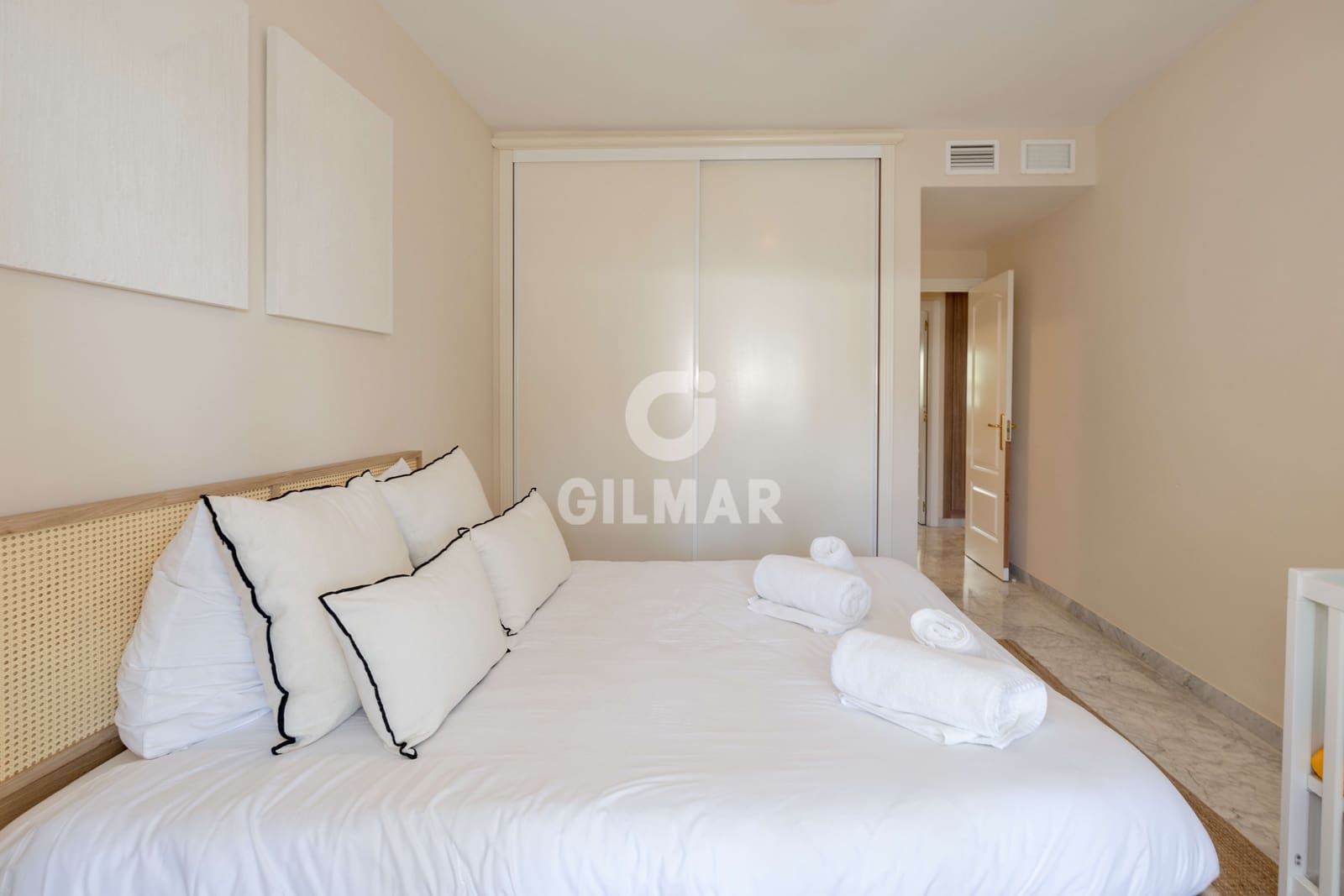 4 Zimmer Wohnung zu verkaufen in Puerto Banus mit Pool Garage - 1.595.000 € (Ref: 9747418)