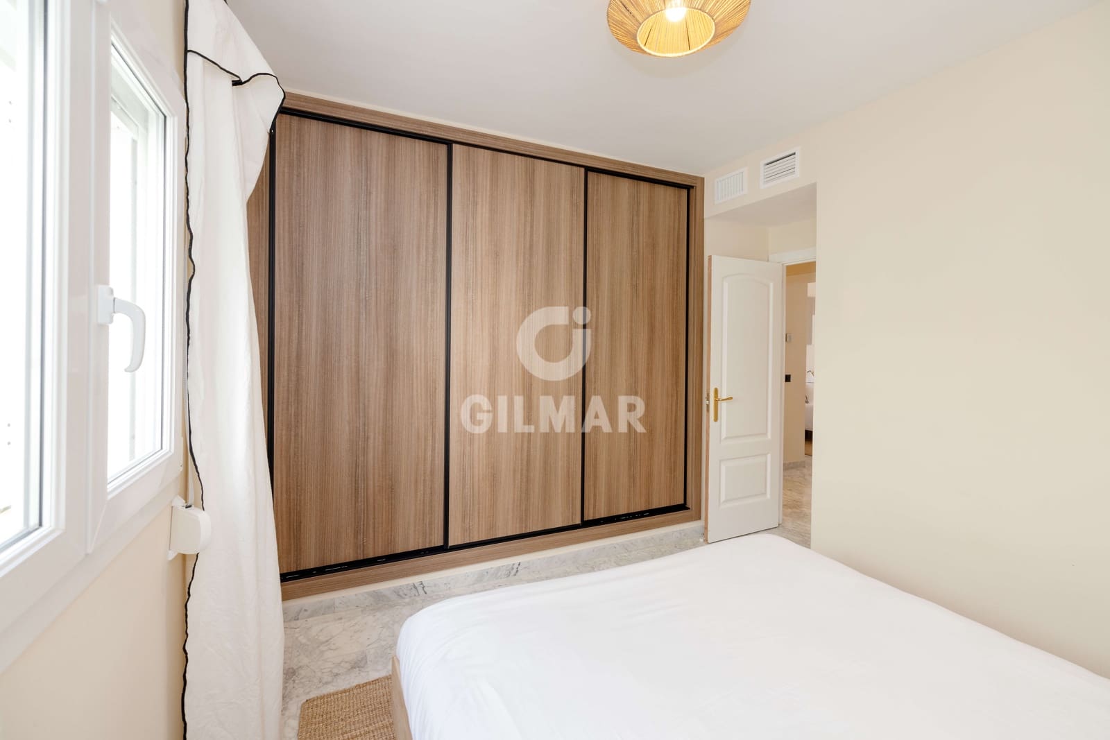 4 Zimmer Wohnung zu verkaufen in Puerto Banus mit Pool Garage - 1.595.000 € (Ref: 9747418)