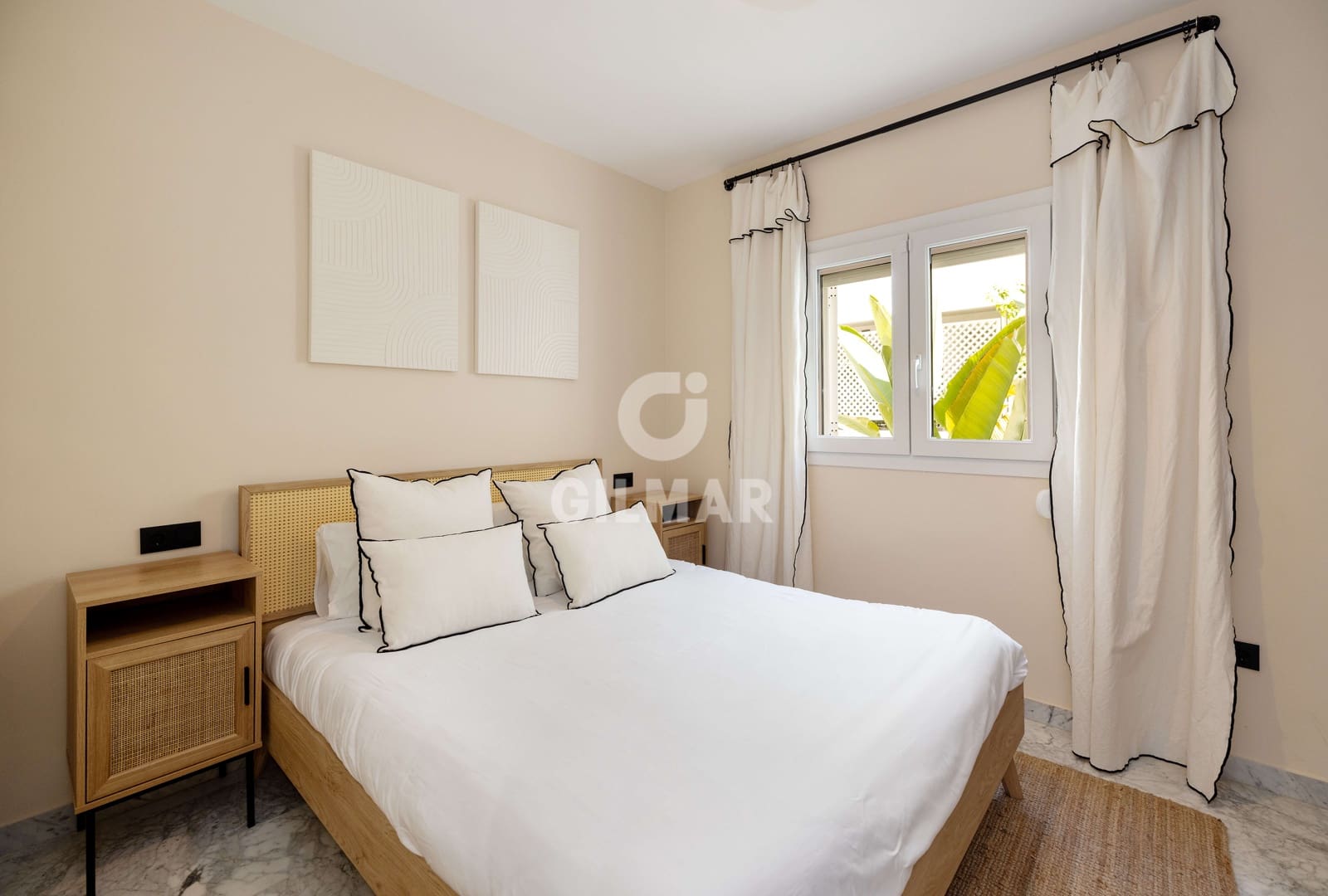 4 Zimmer Wohnung zu verkaufen in Puerto Banus mit Pool Garage - 1.595.000 € (Ref: 9747418)