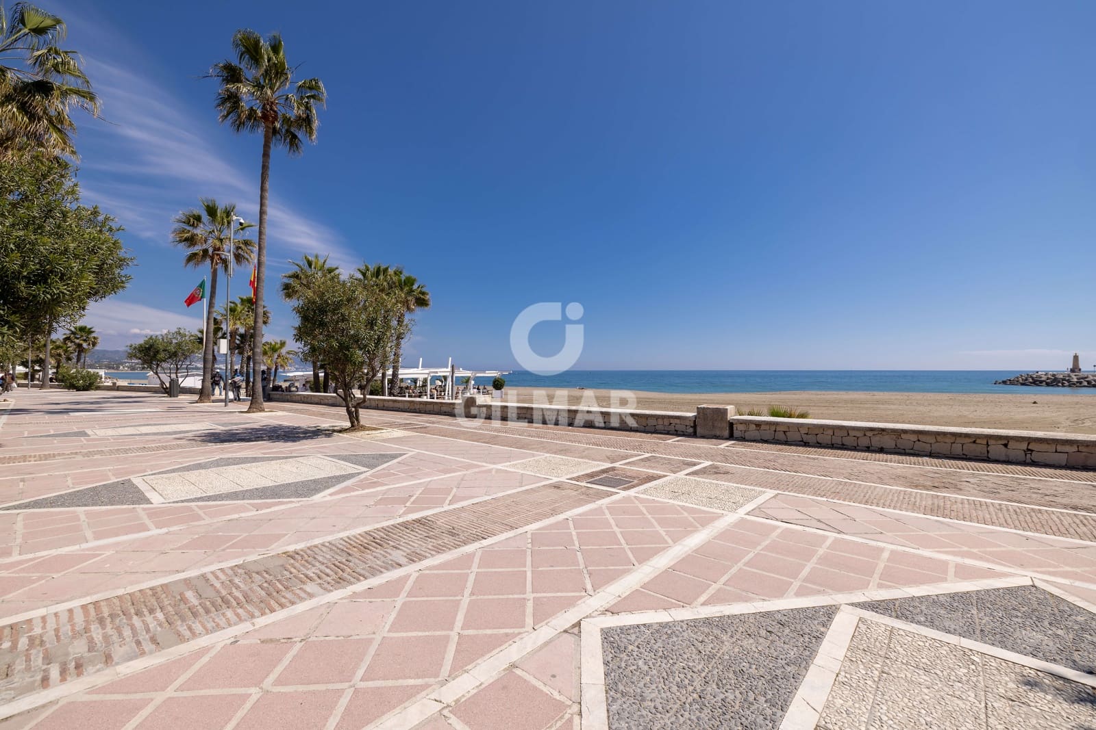 4 Zimmer Wohnung zu verkaufen in Puerto Banus mit Pool Garage - 1.595.000 € (Ref: 9747418)