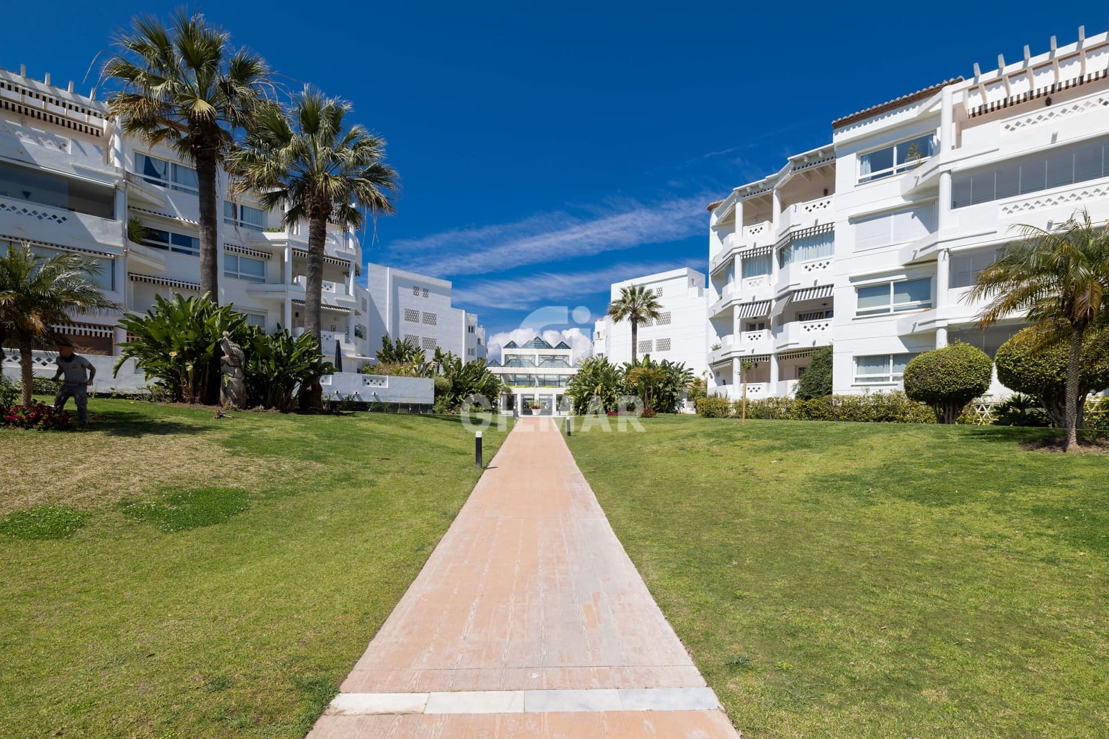 4 Zimmer Wohnung zu verkaufen in Puerto Banus mit Pool Garage - 1.595.000 € (Ref: 9747418)