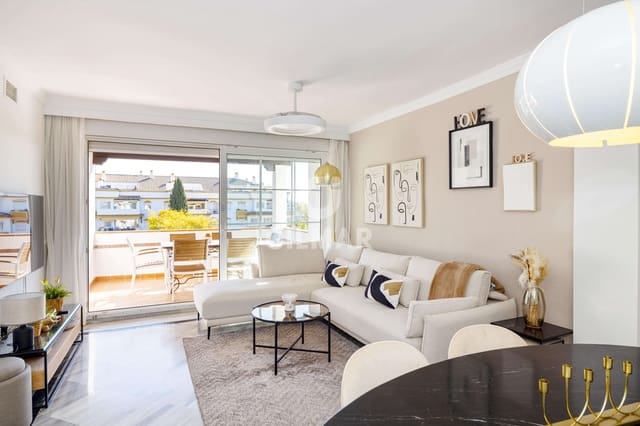 4 Zimmer Penthouse zu verkaufen in La Carolina - Guadalpín, Marbella mit Pool Garage - 1.099.000 € (Ref: 9749366)