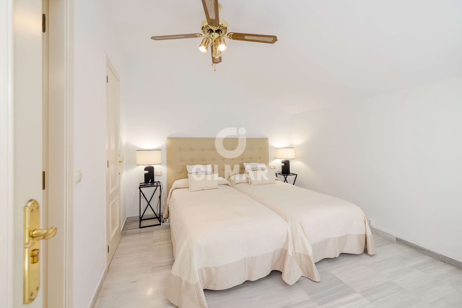 4 Zimmer Penthouse zu verkaufen in Golden Mile mit Pool Garage - 1.099.000 € (Ref: 9749366)