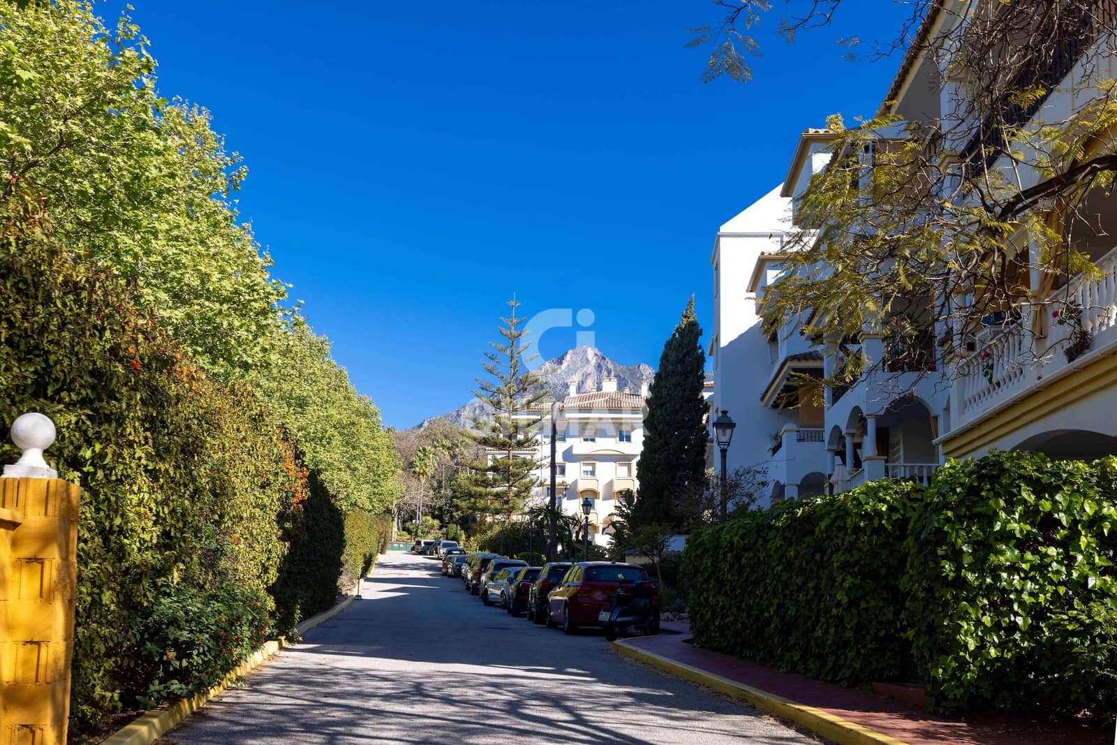 4 Zimmer Penthouse zu verkaufen in Golden Mile mit Pool Garage - 1.099.000 € (Ref: 9749366)