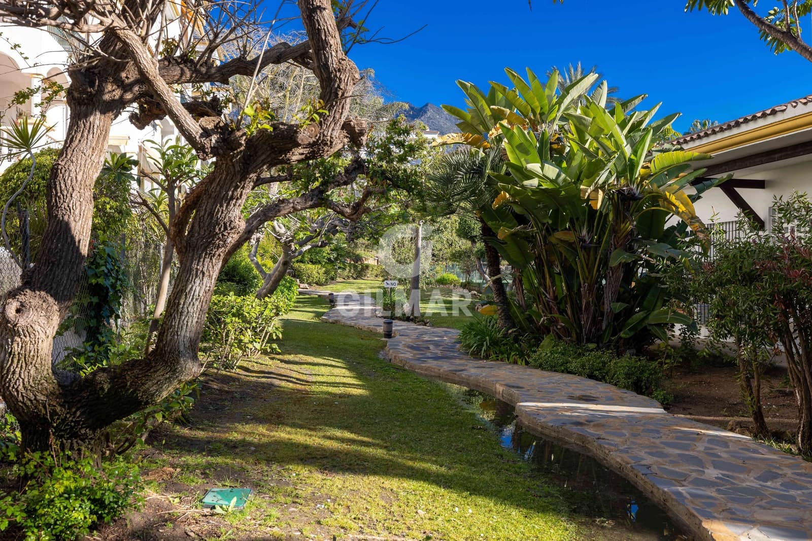 4 Zimmer Penthouse zu verkaufen in Golden Mile mit Pool Garage - 1.099.000 € (Ref: 9749366)