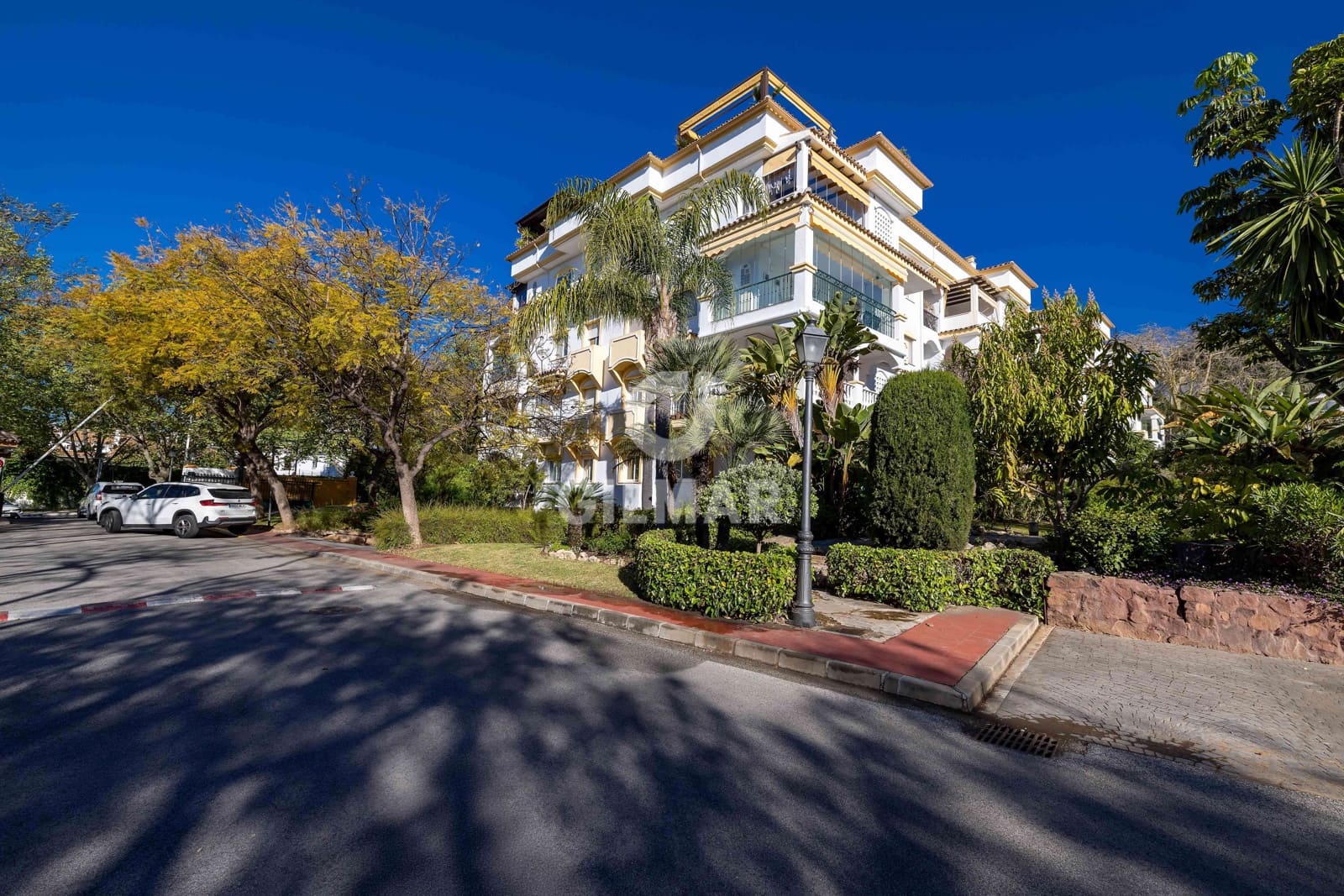 4 Zimmer Penthouse zu verkaufen in Golden Mile mit Pool Garage - 1.099.000 € (Ref: 9749366)